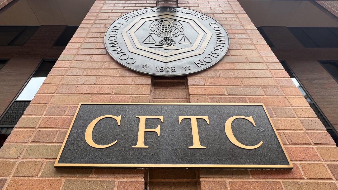 CFTC chấp thuận sử dụng stablecoin làm tài sản thế chấp trong giao dịch phái sinh