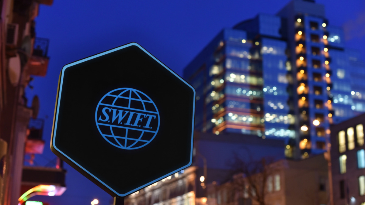 SWIFT thử nghiệm giao dịch ngân hàng trên Ethereum Layer 2 với sự tham gia của nhiều tổ chức lớn